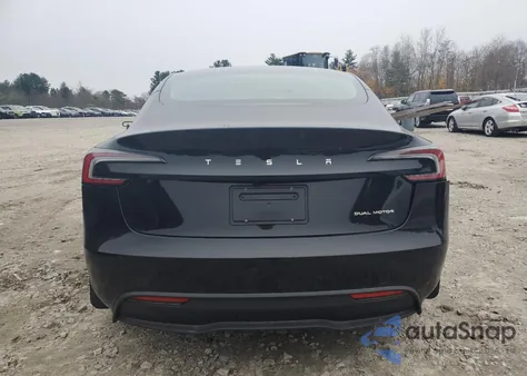 2025 Tesla Model 3 из США, поврежденный, VIN 5YJ3E1EB4SF943348